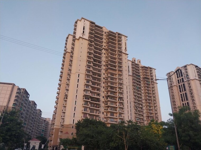 Exterior View, dlf-new-town-heights-iii 3 Bedroom 1800 Sq.Ft. Apartment In Sector 91 Gurgaon 10317913