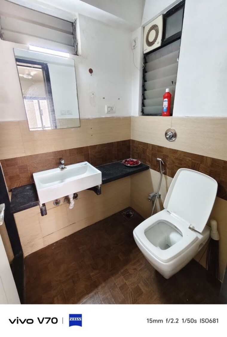 Team Area, satellite-royale 2 Bedroom 700 Sq.Ft. Apartment In Goregaon East Mumbai 10317993