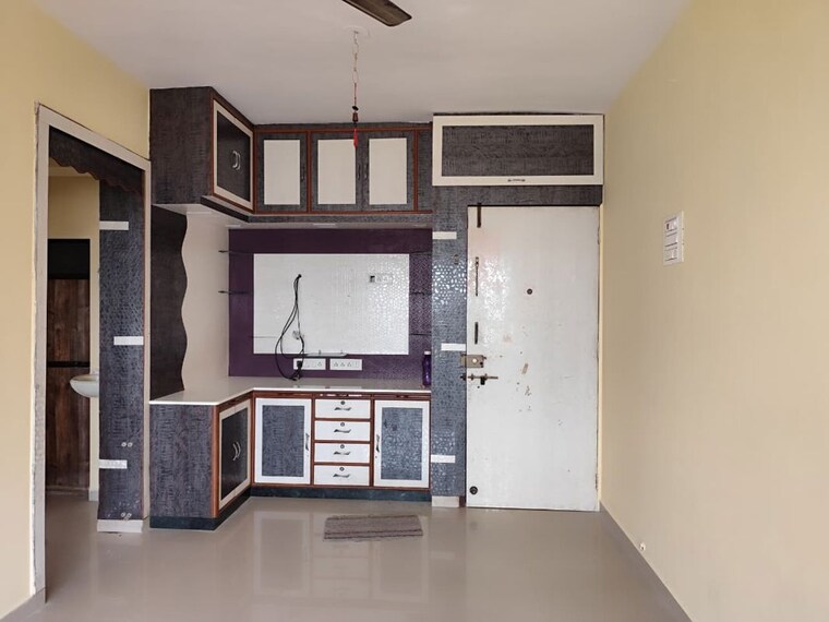 Kitchen, hari-om-pooja 1 Bedroom 625 Sq.Ft. Apartment In Dombivli West Thane 10318008