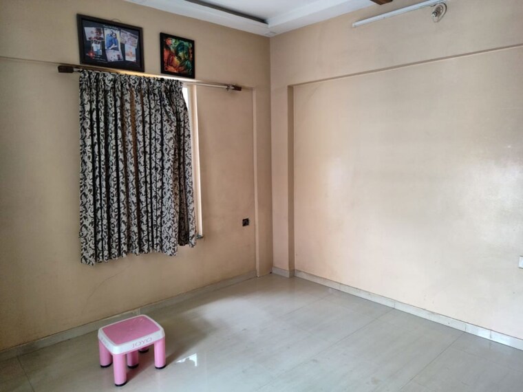 Bedroom, kunal-icon 3 Bedroom 1200 Sq.Ft. Apartment In Pimple Saudagar Pune 10318061