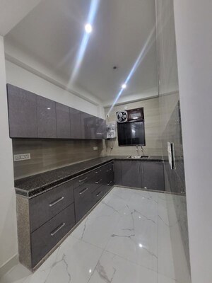 Kitchen in 4 BHK Apartment at DLF Park Place, Sector 54 – for Sale