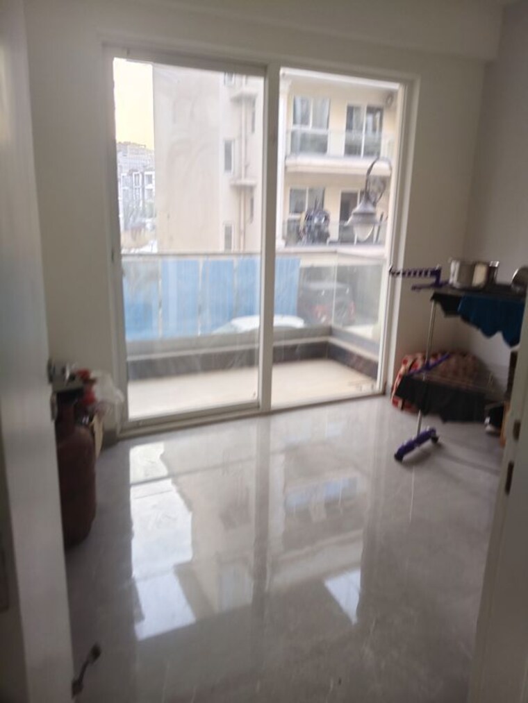 Room, signature-global-city-92 2.5 Bedroom 1195 Sq.Ft. Apartment In Sector 92 Gurgaon 10318072