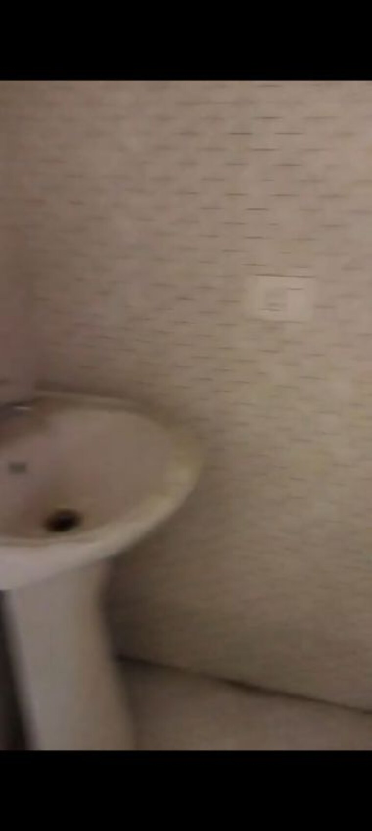 Bathroom, rise-organic-homes 3 Bedroom 1490 Sq.Ft. Apartment In Mahurali Ghaziabad 10318067