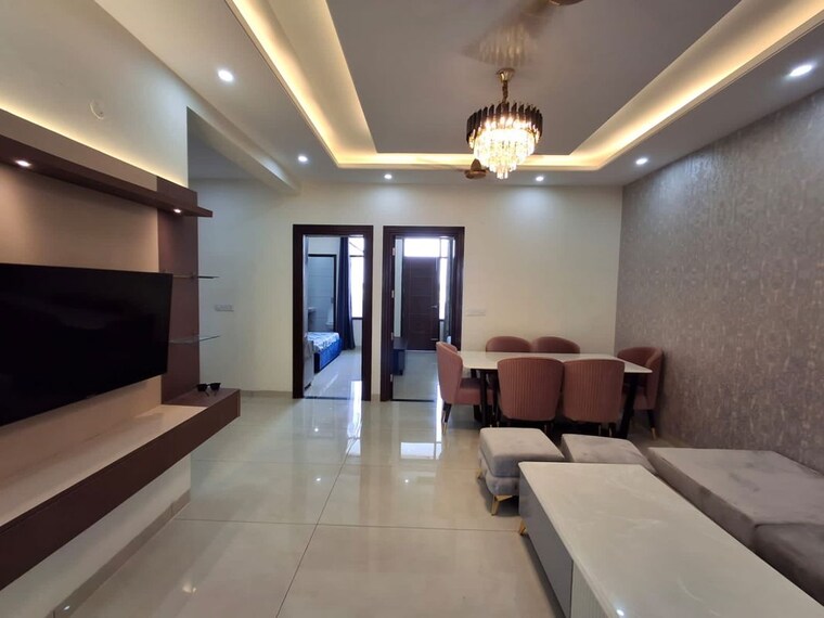 Living Room, shri-northview-avenue 3 Bedroom 150 Sq.Yd. Builder Floor In Dyalpur Zirakpur 10307725