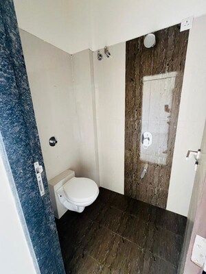 Bathroom in 2 BHK Apartment at Rashi Tower, Goregaon East – for Rent