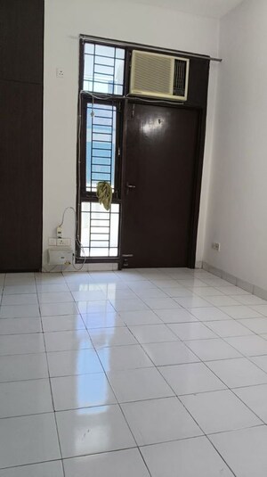 Dining Room in 4 BHK Apartment at Emaar Palm Terraces Select, Sector 66 – for Sale