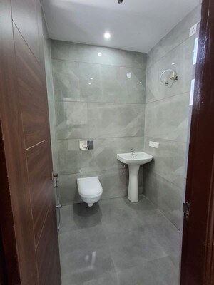 Bathroom in 3 BHK Apartment at Shri Northview Avenue, Dyalpur – for Sale