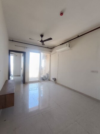 3.5 BHK + Pooja Room,Servant Room 1650 Sq.Ft. Apartment in Emaar MGF Emerald Hills