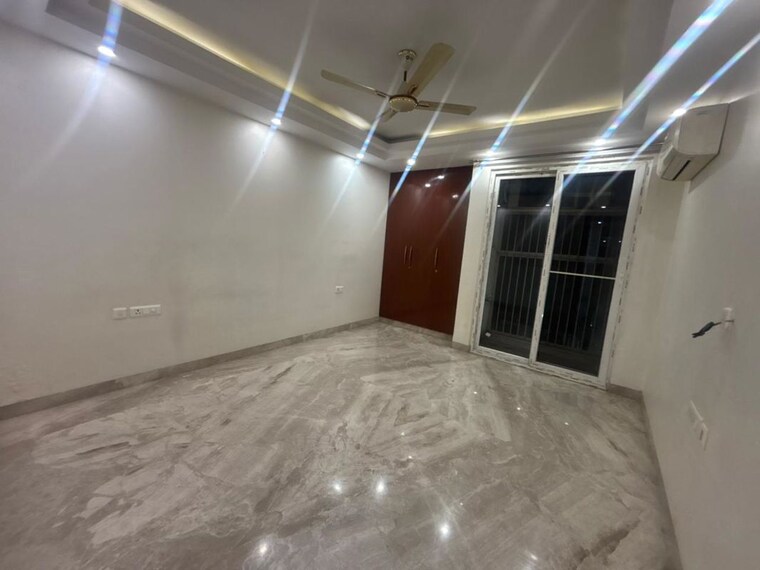 Room, greater kailash i 3 Bedroom 1800 Sq.Ft. Builder Floor In Greater Kailash I Delhi 10318095