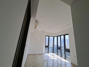 3 BHK Apartment For Rent in Lodha The Park, Worli
