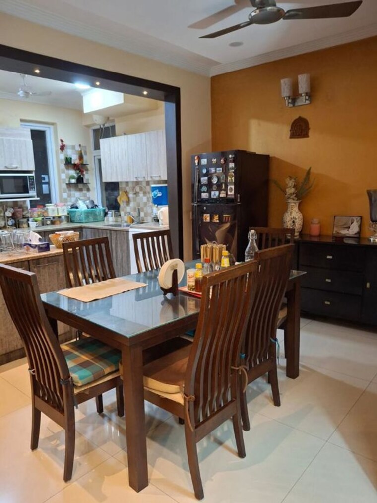 Kitchen, tulip-violet 4 Bedroom 2000 Sq.Ft. Apartment In Sector 69 Gurgaon 10318132