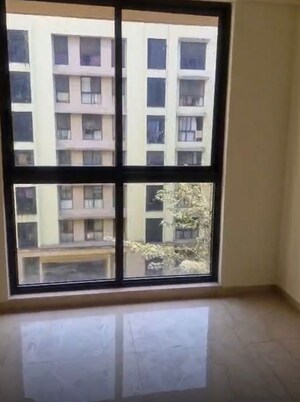 Room in 2 BHK Apartment at Rosa Bella, Ghodbunder Road – for Sale