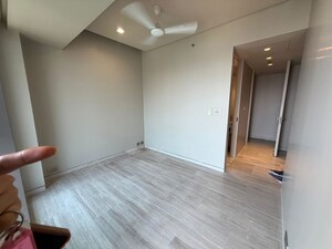 Room in 3 BHK Apartment at Lodha The World Towers World One Tier 2, Worli – for Rent