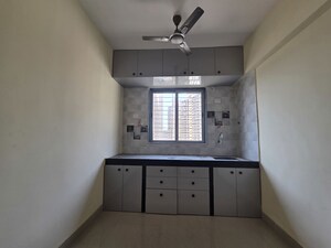 Furnished Amenities in 1 BHK Apartment at Goregaon East – for Rent