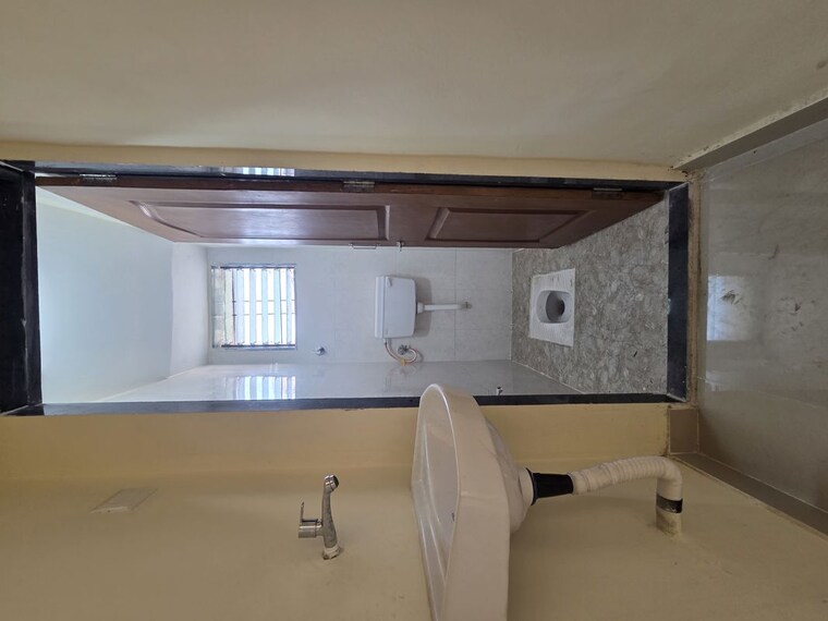 Attached Bathroom, goregaon east 1 Bedroom 477 Sq.Ft. Apartment In Goregaon East Mumbai 10318145