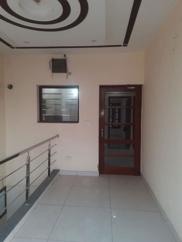 2 BHK + Pooja Room Builder Floor For Rent in Sunny Enclave