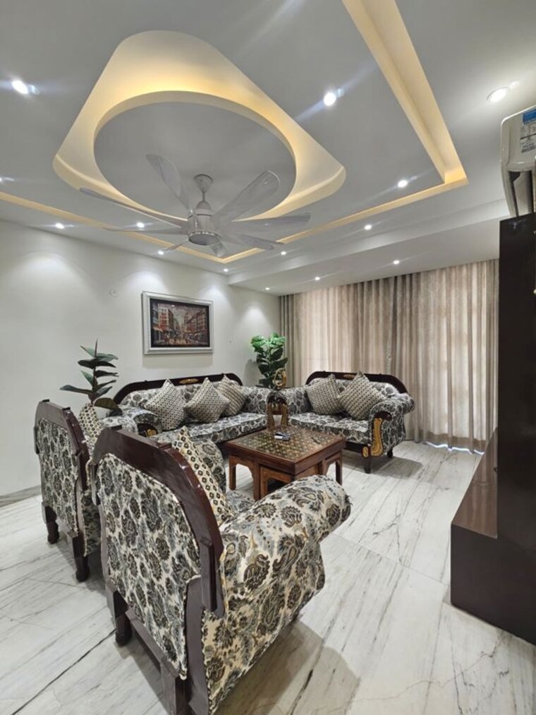 Dining area, sushant lok i 6+ Bedroom 108 Sq.Yd. Independent House In Sushant Lok I Gurgaon 10318177