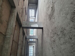  Warehouse For Rent in Wazirpur