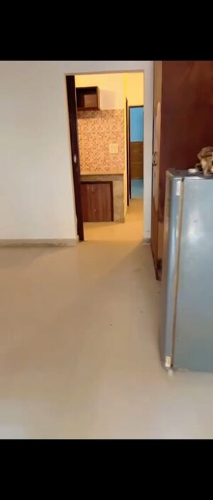 Room in 1 BHK Independent House at Dlf City Phase 3 – for Rent