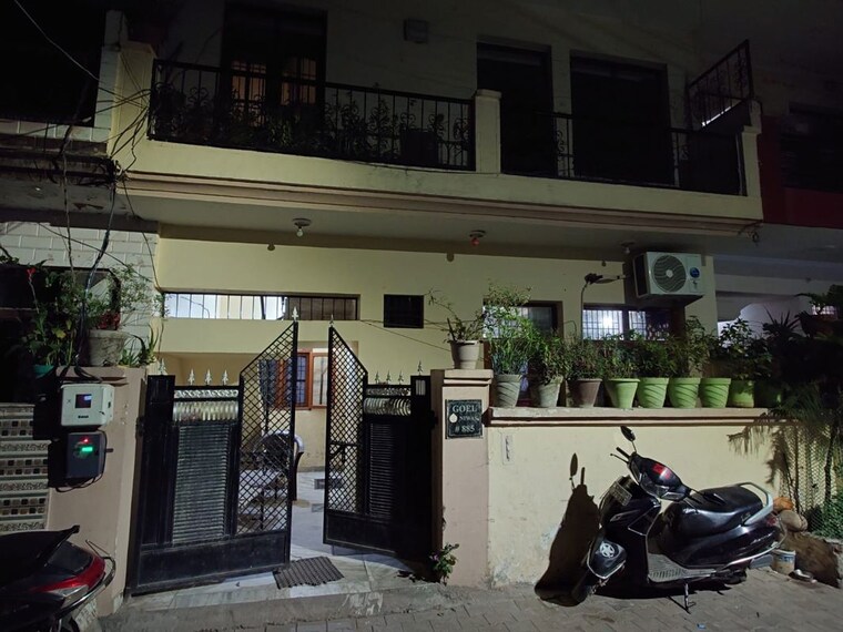 Exterior View, baltana 5 Bedroom 115 Sq.Yd. Independent House In Baltana Zirakpur 10318255
