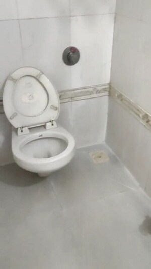 Bathroom in 2 BHK Apartment at Chembur – for Sale