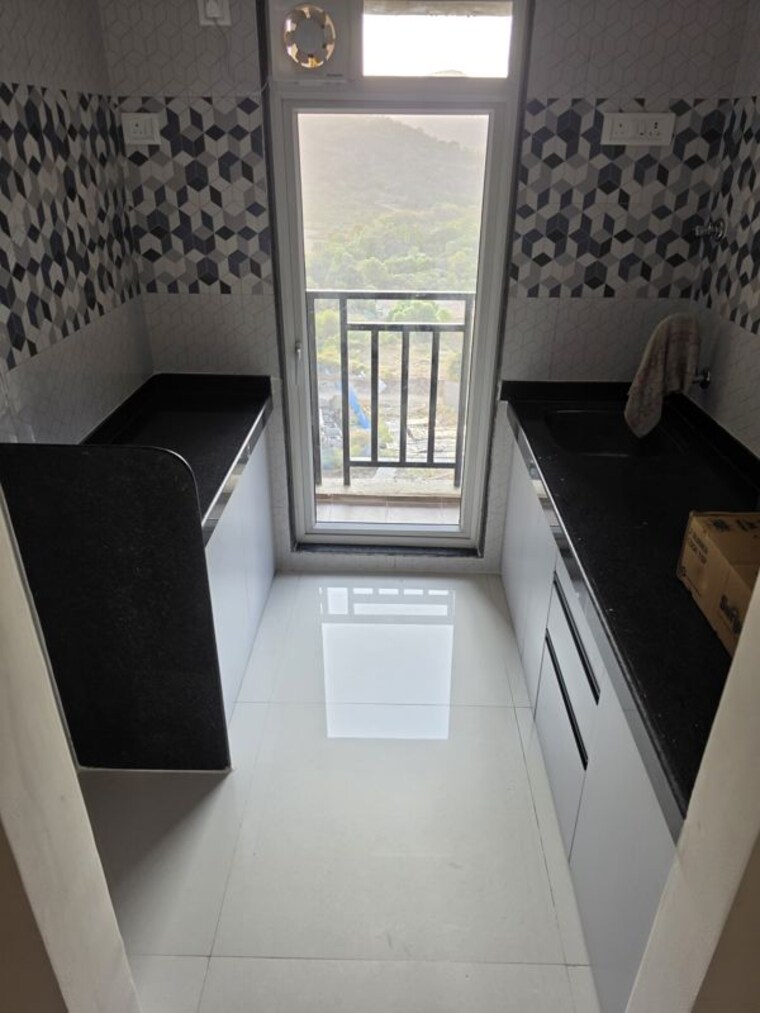 Team Area, paradigm-zenith-pushpanjali-residency-phase-iii 1 Bedroom 370 Sq.Ft. Apartment In Ghodbunder Road Thane 10318307
