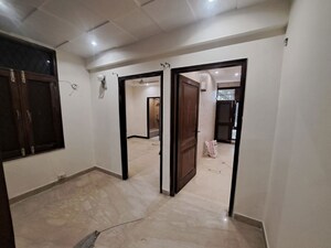  3 BHK Builder Floor at Greater Kailash – for Rent