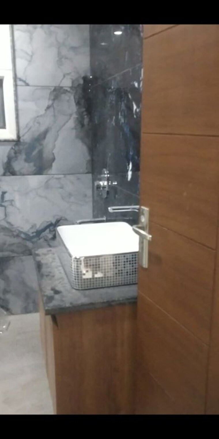 Team Area, madhu vihar 3 Bedroom 1500 Sq.Ft. Builder Floor In Madhu Vihar Delhi 10318134