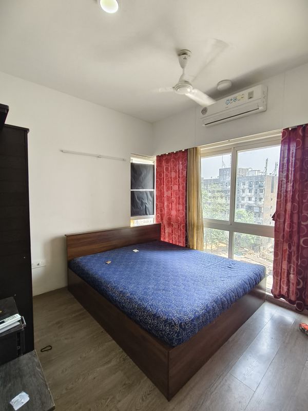 2 BHK Apartment For Rent in Omkar Ananta