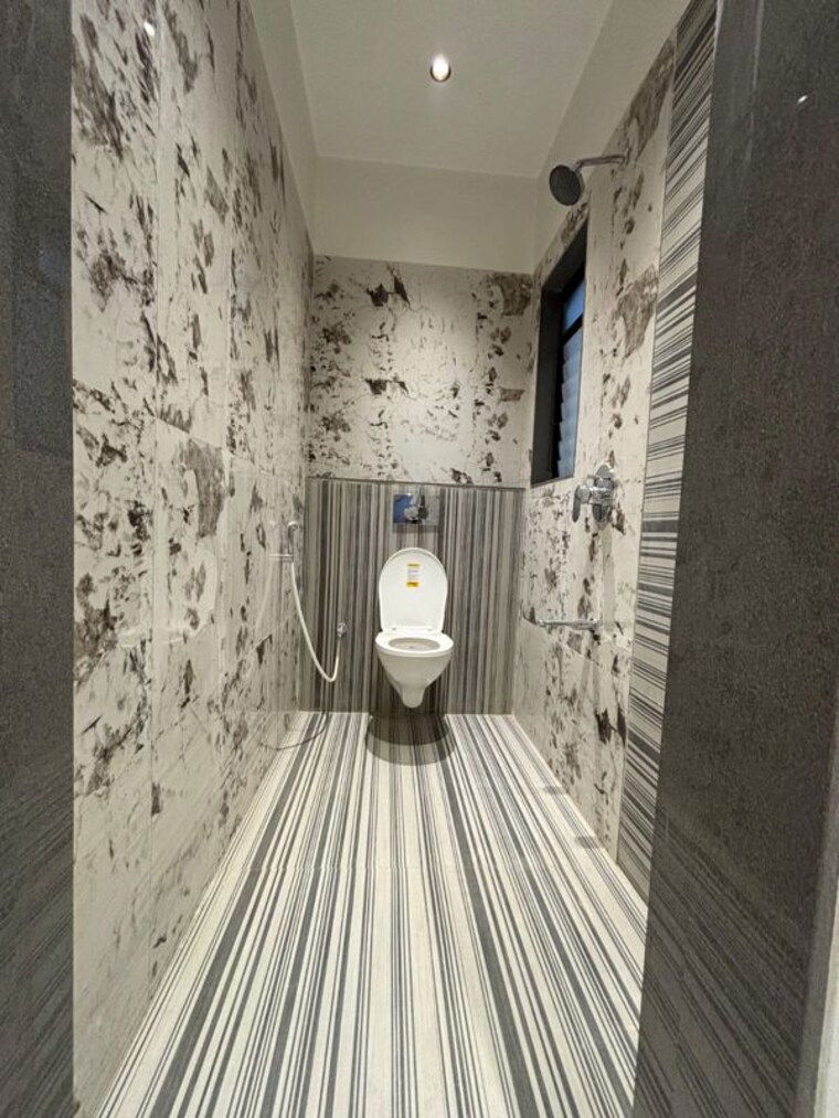Bathroom, sharda-serene 2 Bedroom 558 Sq.Ft. Apartment In Mharal Thane 10318327