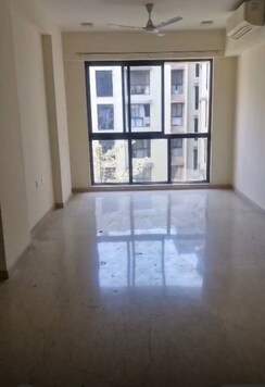 3 BHK + Store Room Apartment For Rent in Lodha Sterling