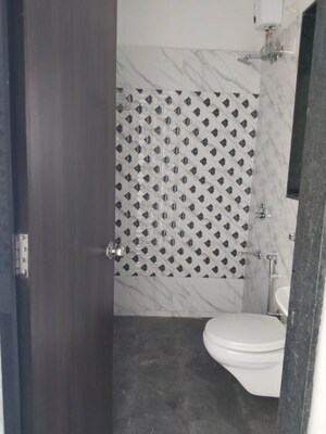 Bathroom in 1 BHK Apartment at Mahindra Alcove, Chandivali – for Rent
