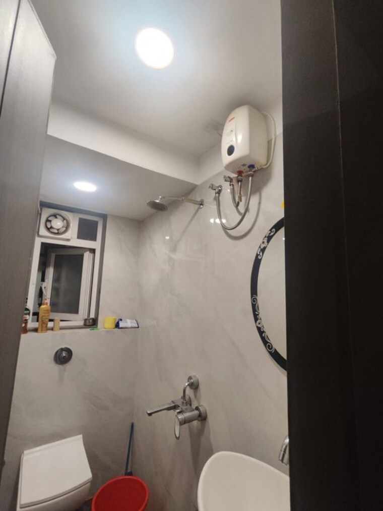 Bathroom, mahindra-alcove 1 Bedroom 490 Sq.Ft. Apartment In Chandivali Mumbai 10318350