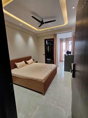 Bedroom in Studio Builder Floor at Sector 32 – for Rent