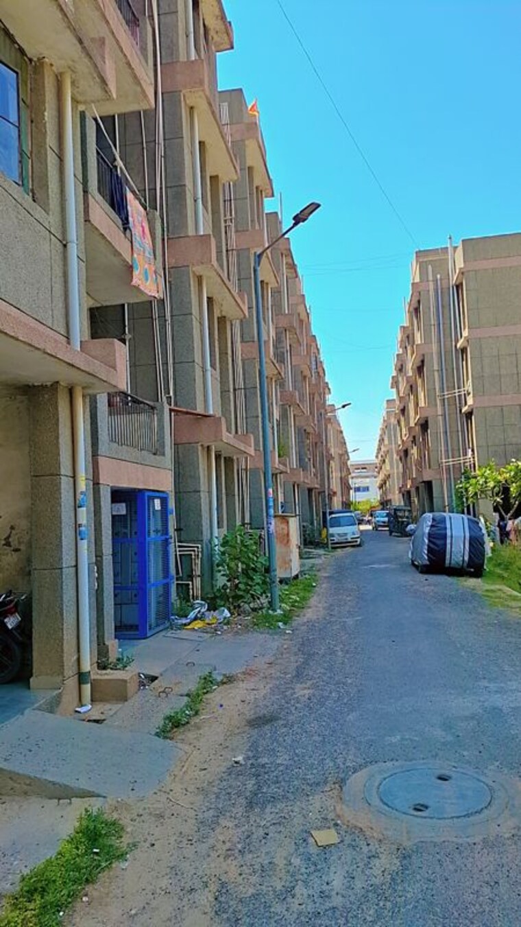 Exterior View, noida extension 1 Bedroom 30 Sq.Mt. Apartment In Noida Extension Greater Noida 10318346