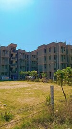 1 BHK 30 Sq.Mt. Apartment in Noida Extension