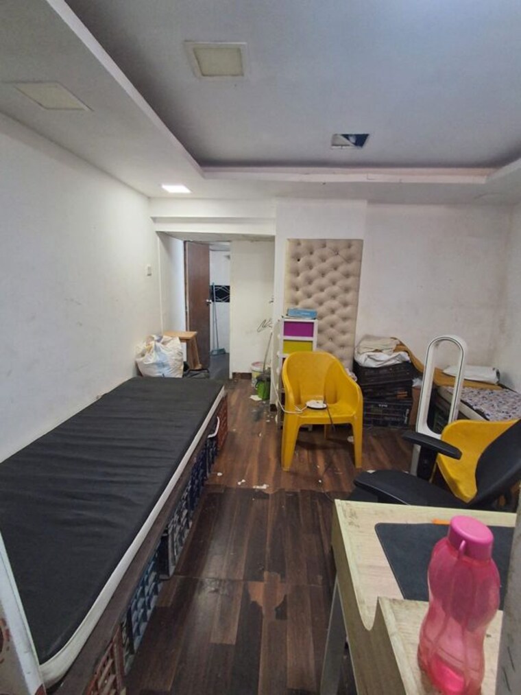 Dining area, dahisar east Commercial Shop 300 Sq.Ft. In Dahisar East Mumbai 10318387