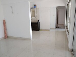 Room in 2 BHK Apartment at Anshul Eva, Bavdhan – for Rent