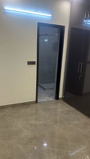 Room in 3 BHK Builder Floor at Malviya Nagar – for Sale