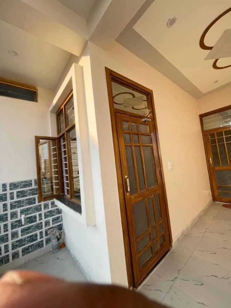 Living Room, shimla bypass road 4 Bedroom 88 Sq.Yd. Independent House In Shimla Bypass Road Dehradun 10318402