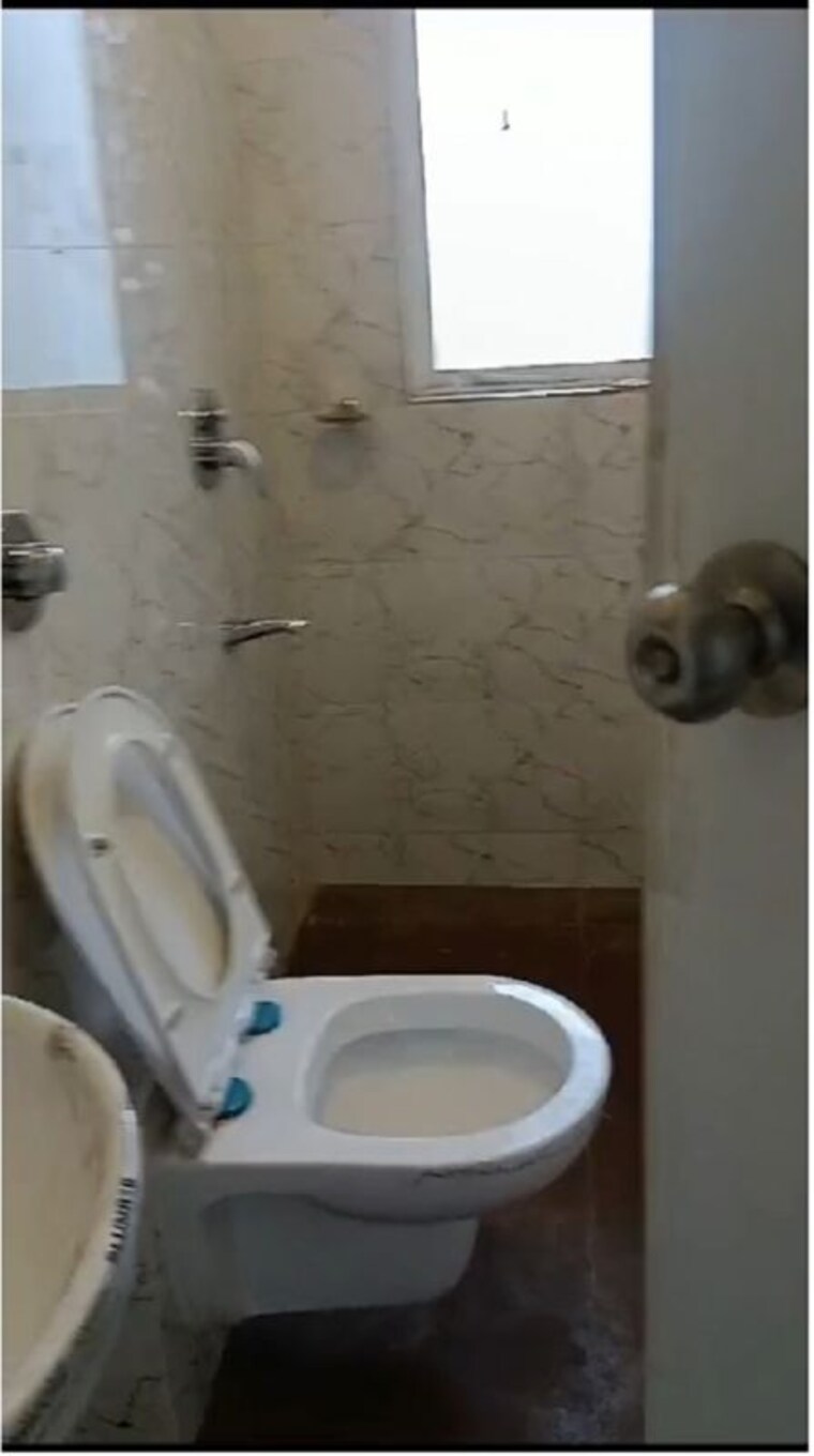 Bathroom, mishal-suprabha 2 Bedroom 845 Sq.Ft. Apartment In Chembur Mumbai 10318359