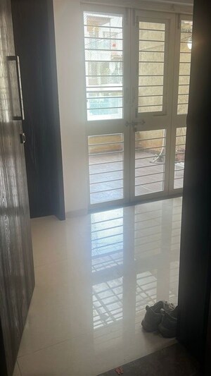 Room in 3 BHK Apartment at Balewadi – for Rent