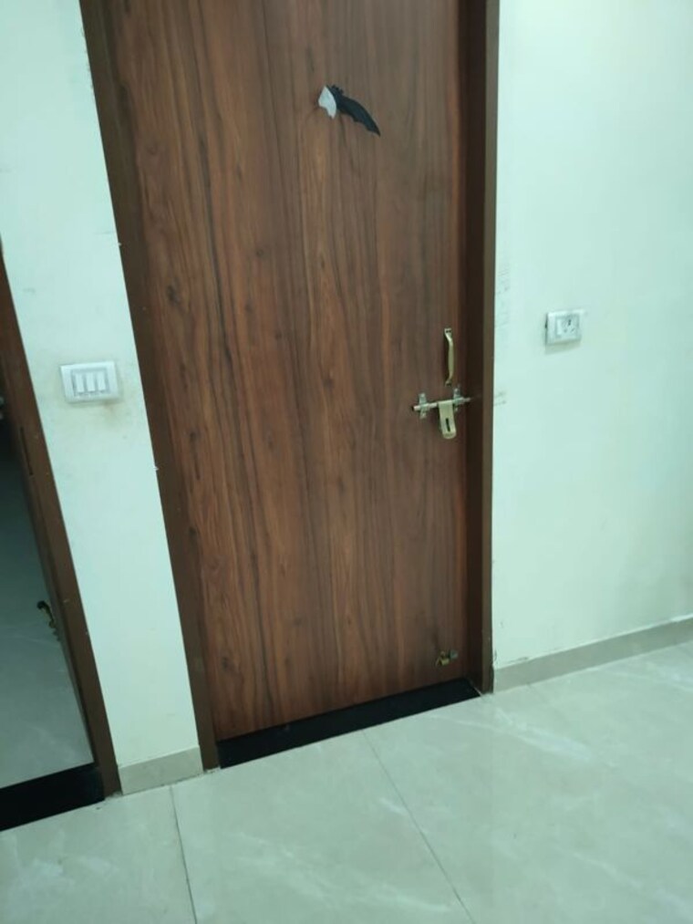 Room, sector 78 3 Bedroom 160 Sq.Yd. Builder Floor In Sector 78 Faridabad 10318382