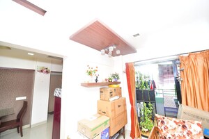 Team Area in 2 BHK Apartment at Vishal Nagar – for Rent