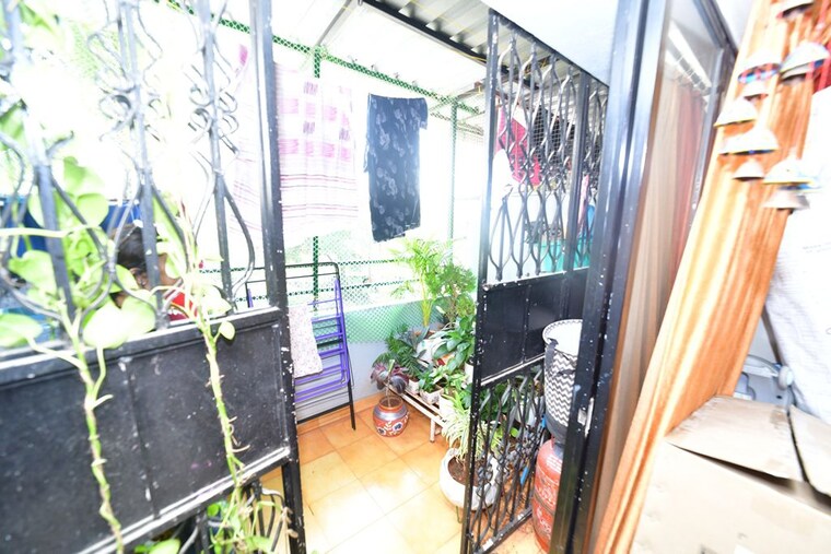 Balcony, vishal nagar 2 Bedroom 950 Sq.Ft. Apartment In Vishal Nagar Pune 10318452
