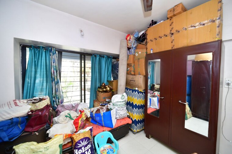 Living Room, vishal nagar 2 Bedroom 950 Sq.Ft. Apartment In Vishal Nagar Pune 10318452