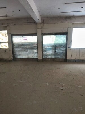  Showroom – Exterior View View at Azadpur - for Rent