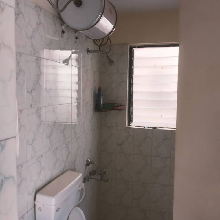 Bathroom, bramha-aangan 1 Bedroom 600 Sq.Ft. Apartment In Salunkhe Vihar Society Pune 10318450