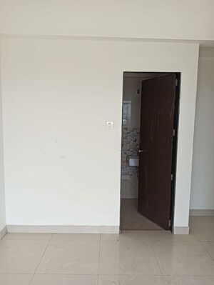 Room in 2 BHK Apartment at Ashapura Asha Icon, Dombivli East – for Rent