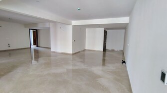 4 BHK + Servant Room,Study Room 4200 Sq.Ft. Apartment in Prestige White Meadows